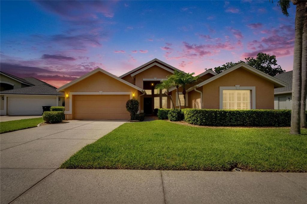 Photo of 5303 Cottonwood Tree Circle, Valrico, FL 33596 (MLS # TB8392679)