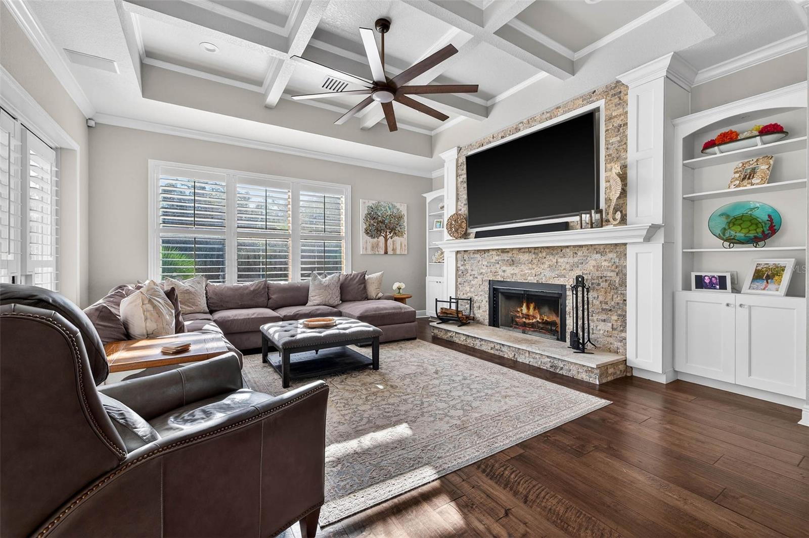 GATEHOUSE WOODS - Residential