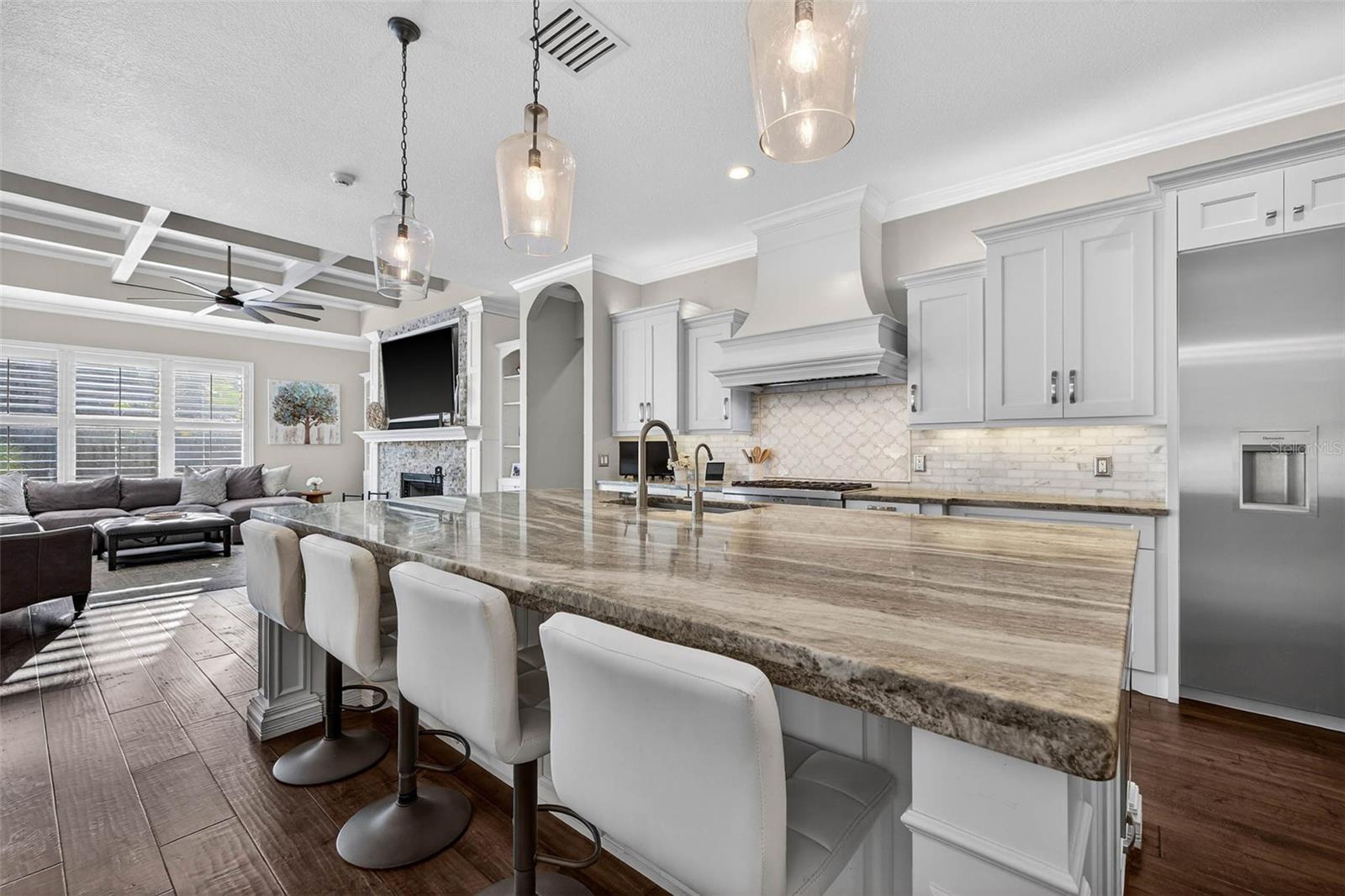 GATEHOUSE WOODS - Residential