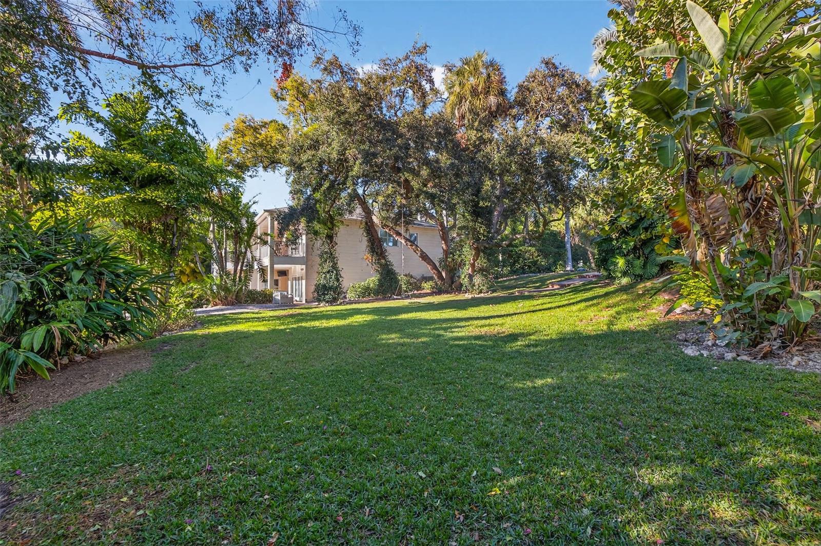 GATEHOUSE WOODS - Residential