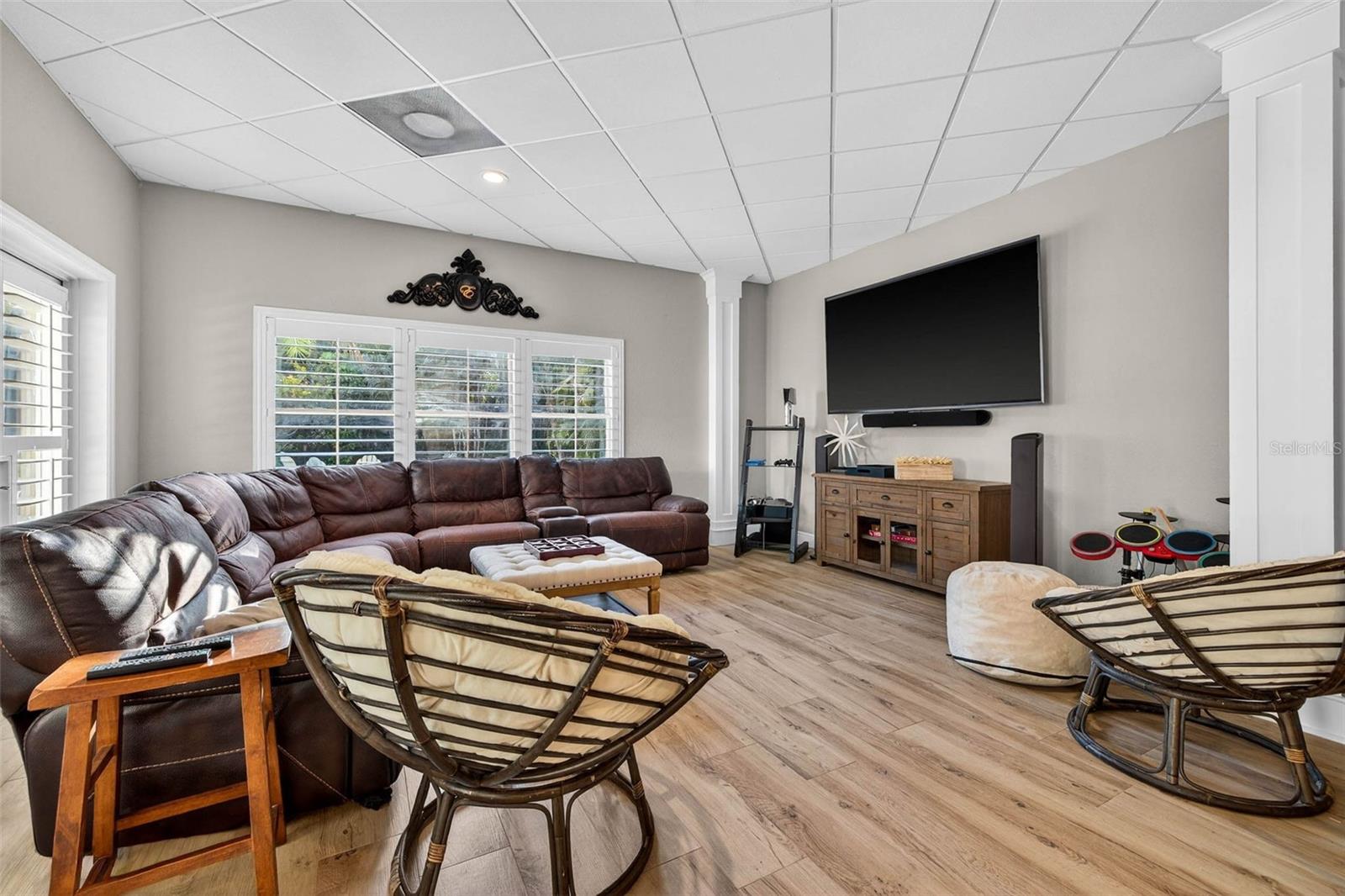 GATEHOUSE WOODS - Residential