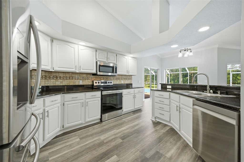 Photo of 504 Stratfield Drive, Lutz, FL 33549 (MLS # O6411732)