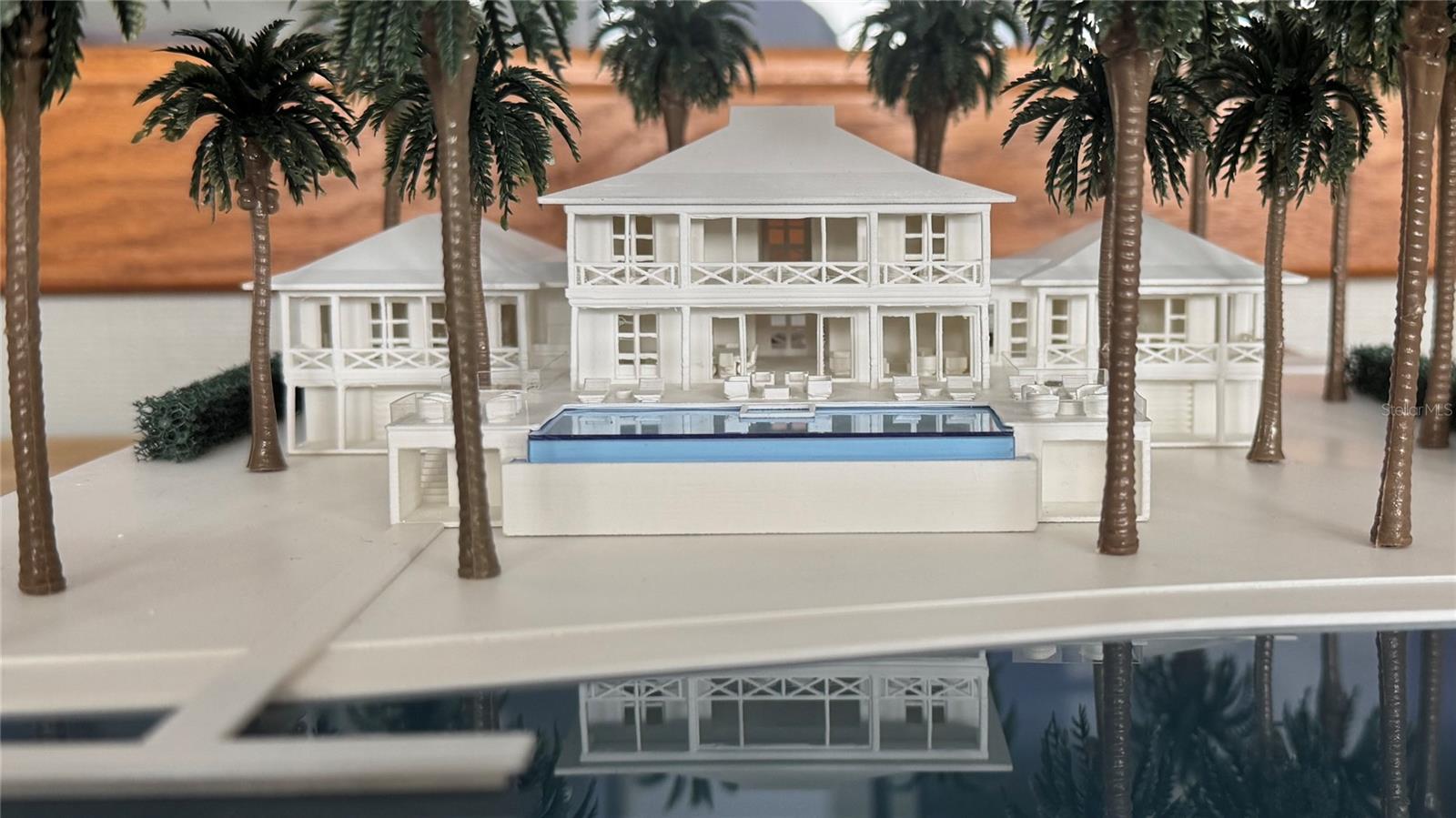 3550 BAYOU LOUISE LANE