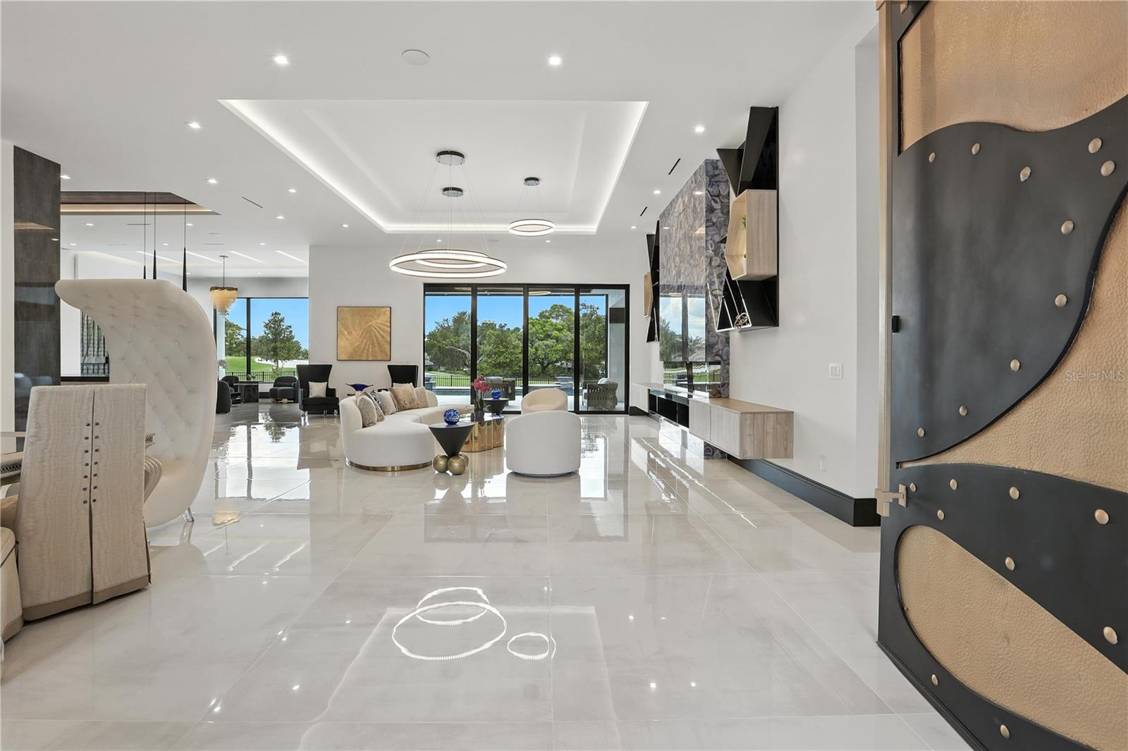 5074 ISLEWORTH COUNTRY CLUB DRIVE
