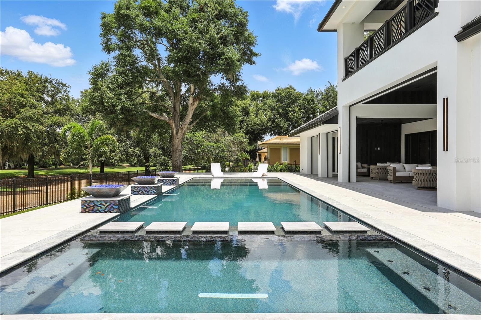 ISLEWORTH - Residential