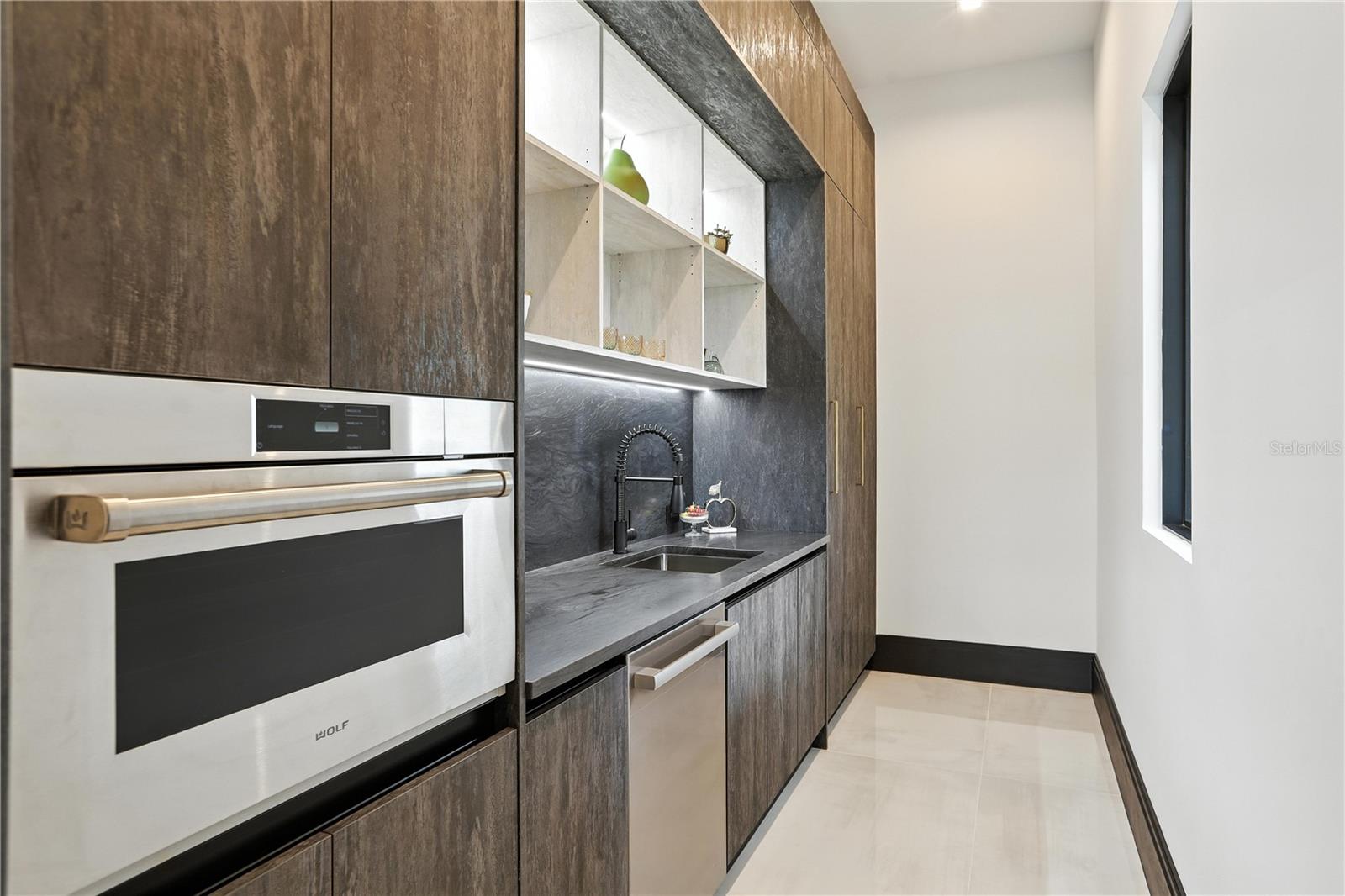ISLEWORTH - Residential