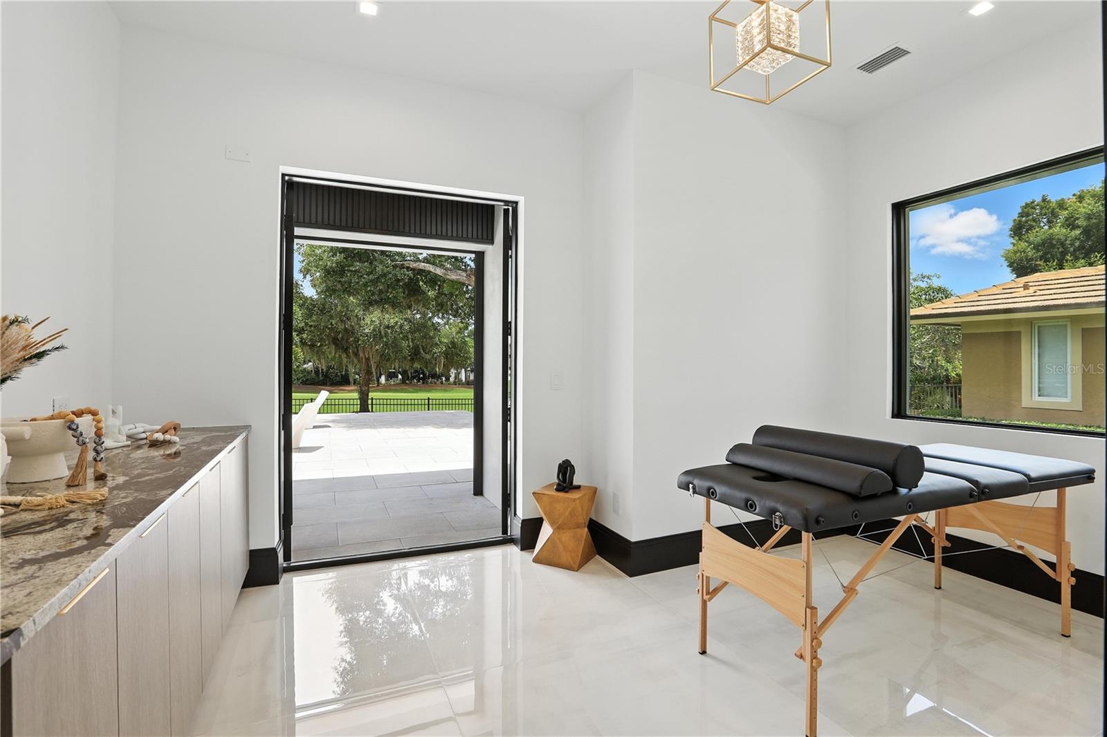 ISLEWORTH - Residential