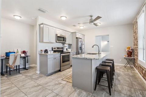 Tiny photo for 17425 7th Street, Montverde, FL 34756 (MLS # G5104858)