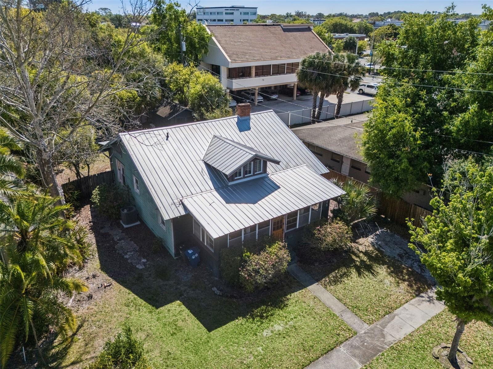 KILLARNEY ESTATES - Residential