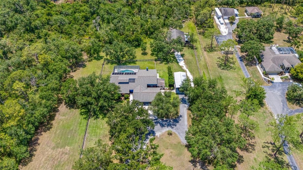 Photo of 140 Cowpen Lane, Sarasota, FL 34240 (MLS # A4651795)