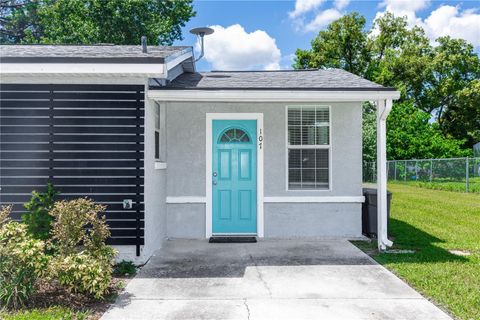 A home in DEBARY