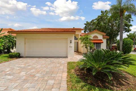 4327 MURFIELD DRIVE E BRADENTON FL 34203