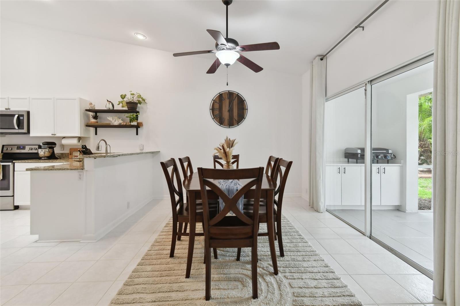 PERIDIA UNIT FOUR - Residential