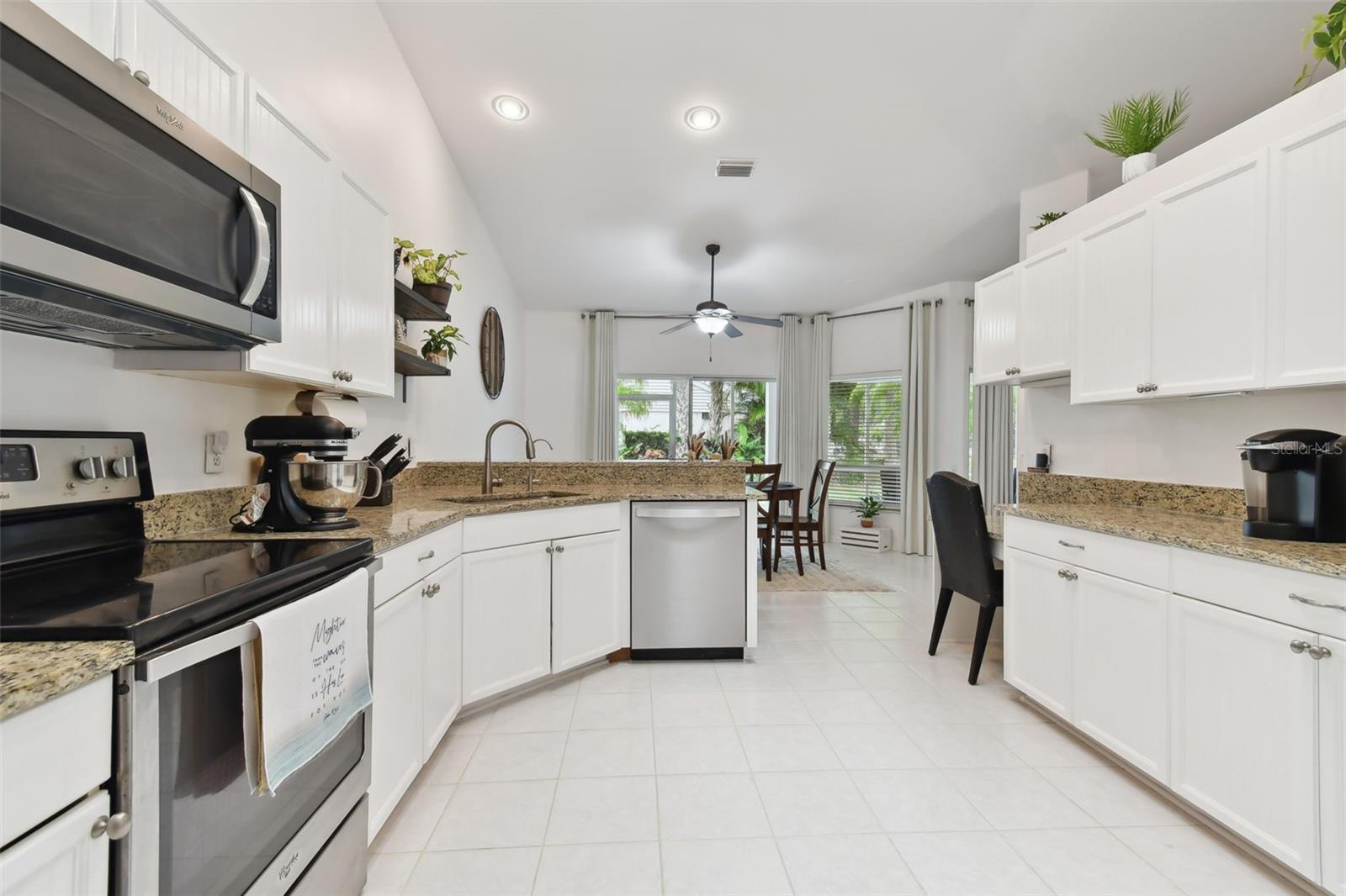 PERIDIA UNIT FOUR - Residential