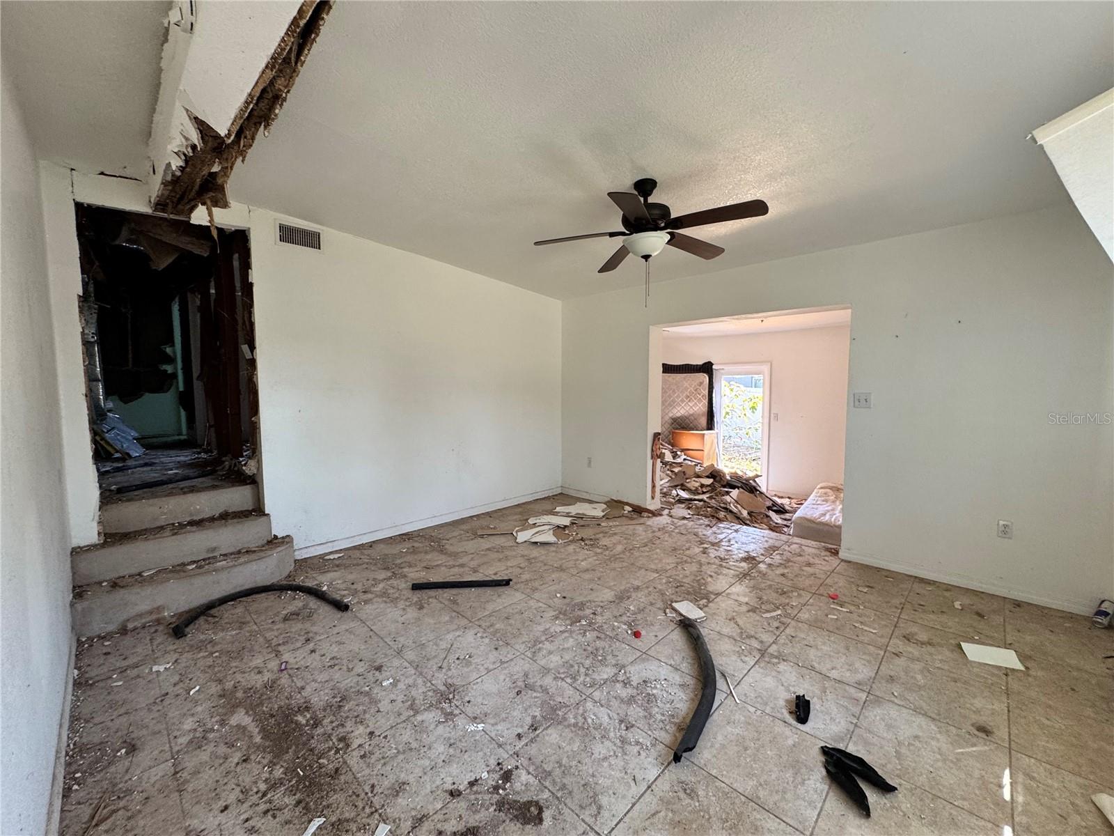 TEMPLE CREST UNIT NO 3 - Residential