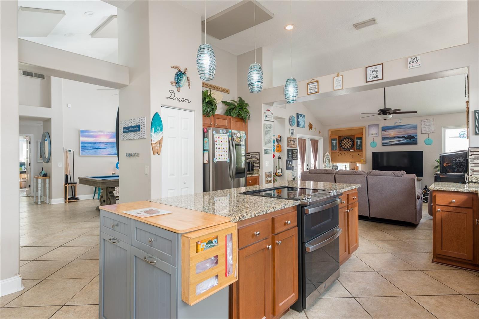 BLOOMINGDALE SEC O - Residential