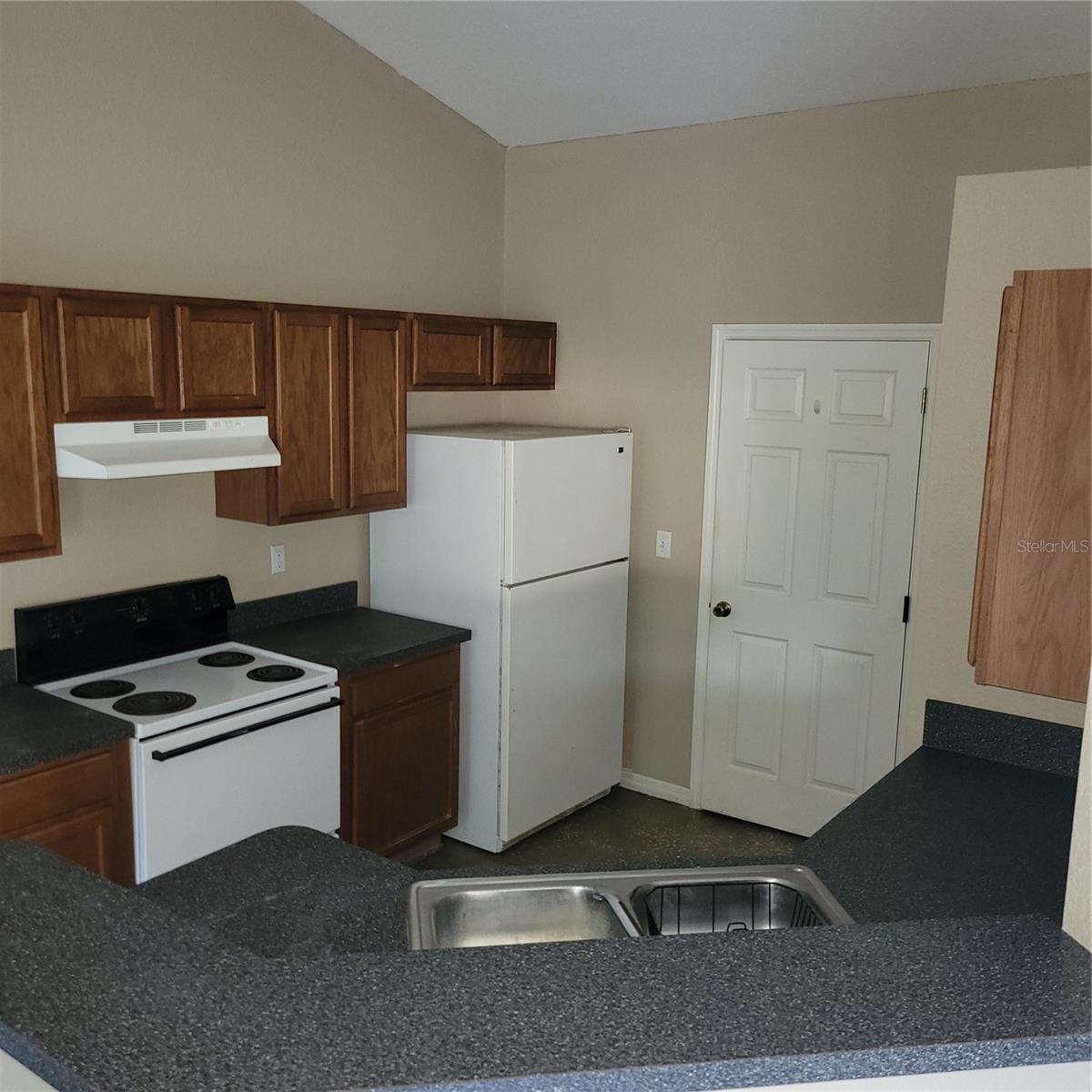BELLEVIEW HEIGHTS ESTATE - Residential