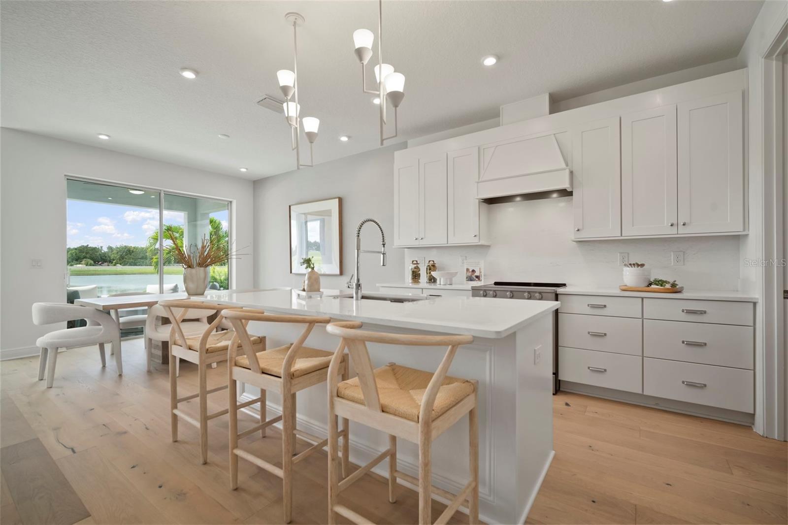 FIELDSTONE - Residential