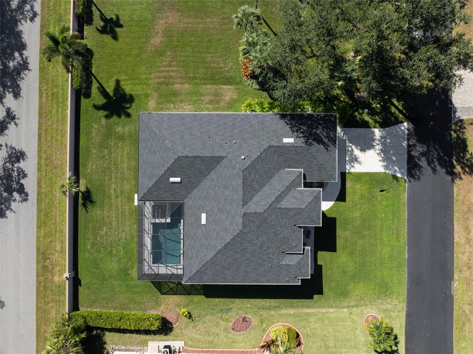 PEBBLE CREEK - Residential