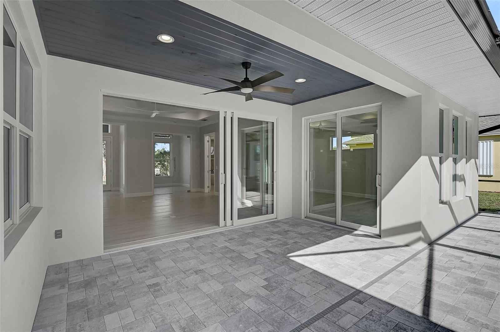 PEBBLE CREEK - Residential