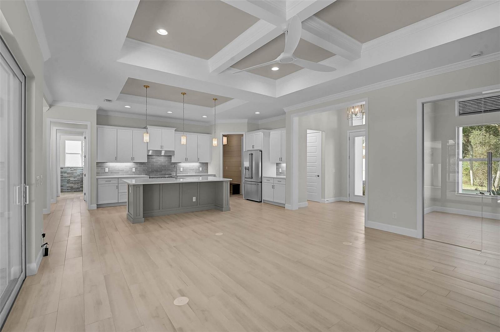 PEBBLE CREEK - Residential