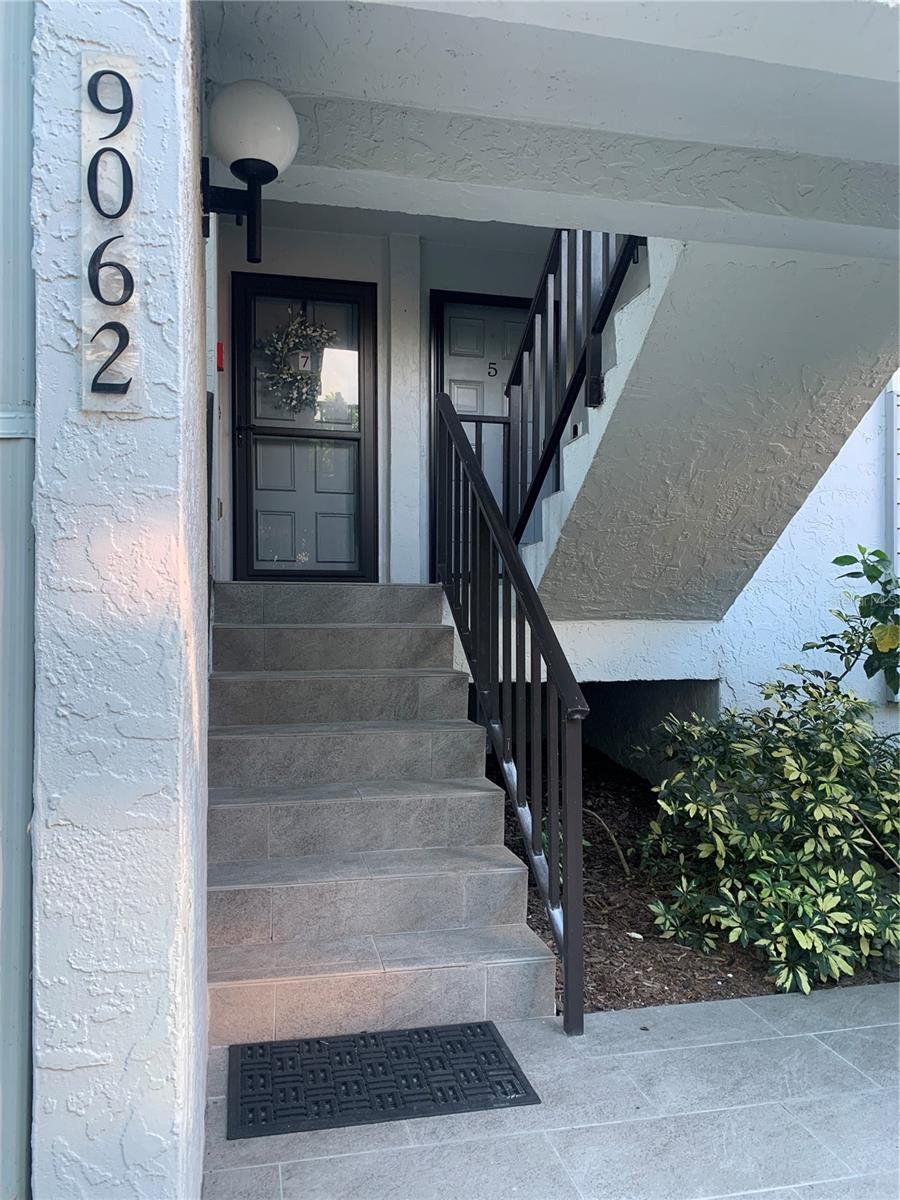 MOORINGS - Residential Lease