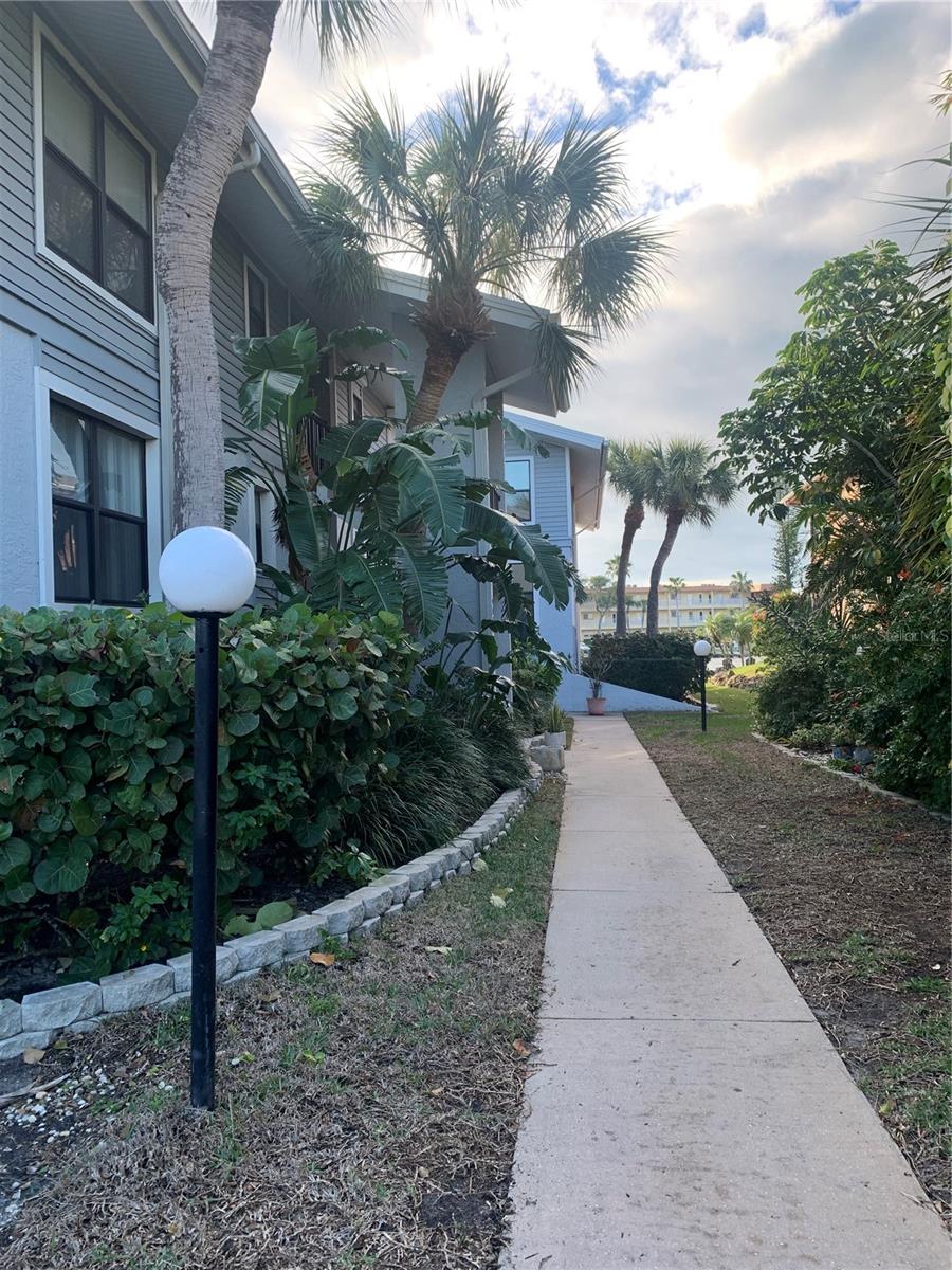 MOORINGS - Residential Lease