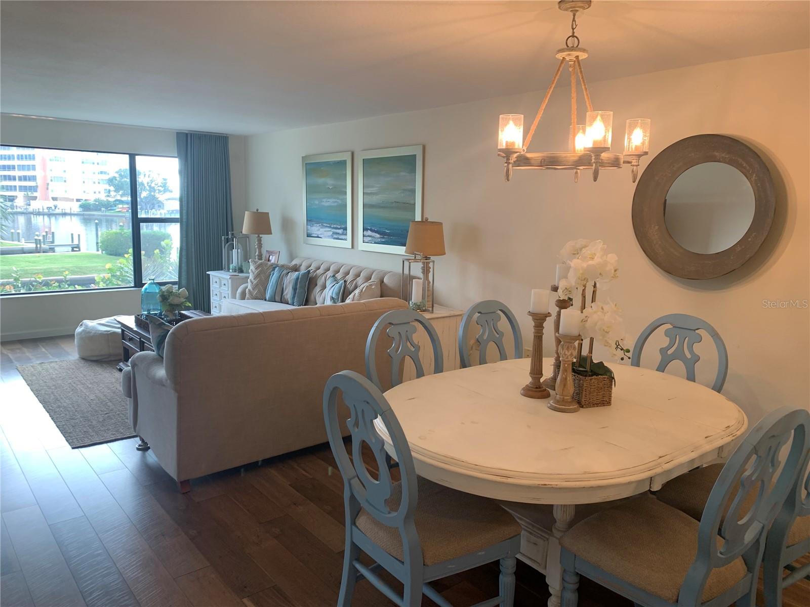 MOORINGS - Residential Lease