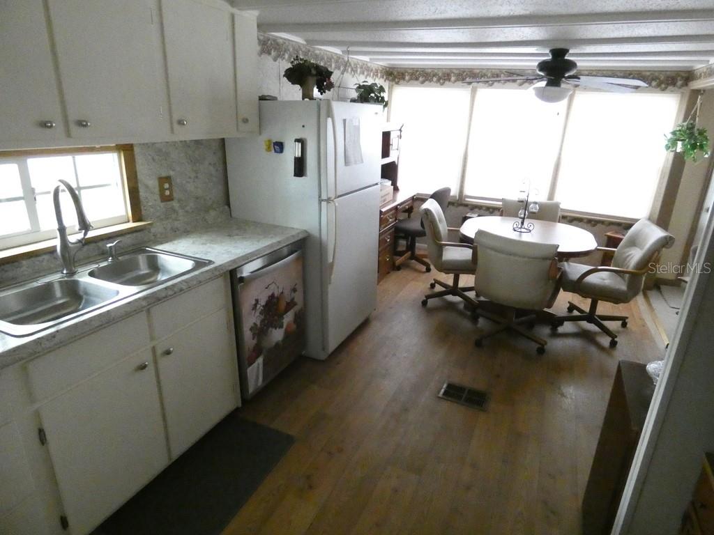 MIDWAY TRAILER COURT UNREC - Residential