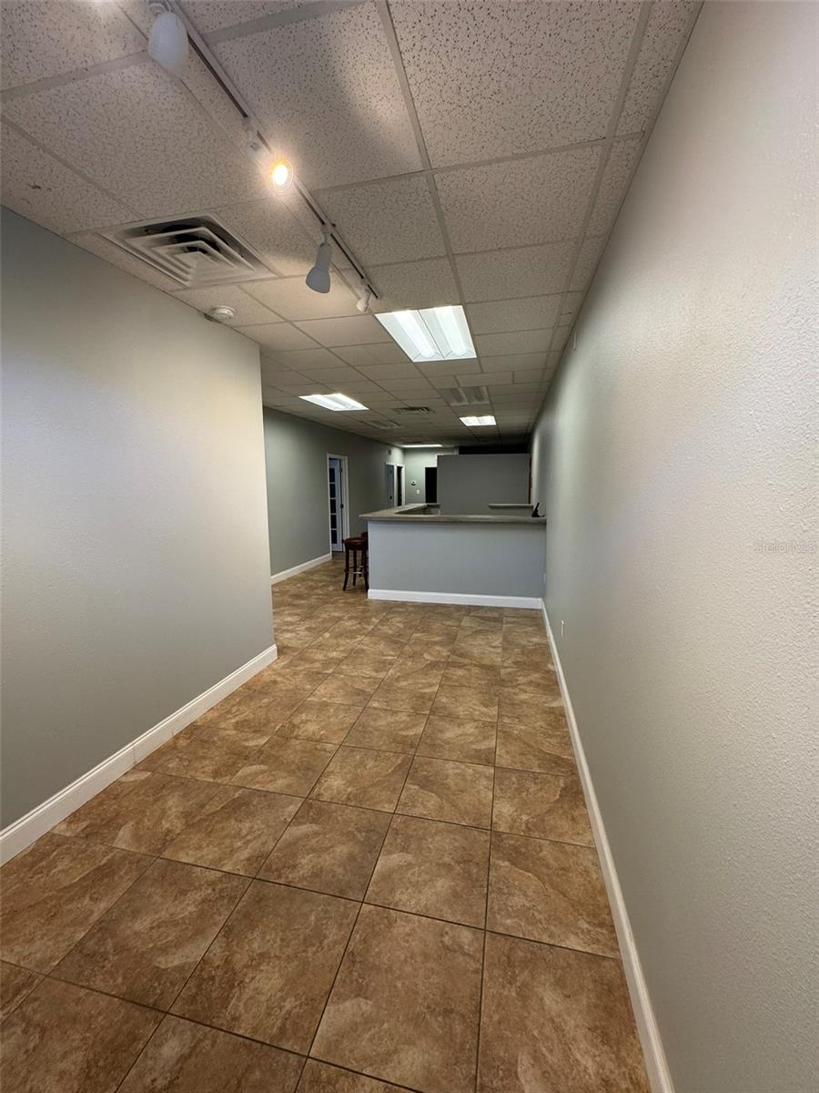 BELLEAIR MANOR UN 3 - Commercial Lease