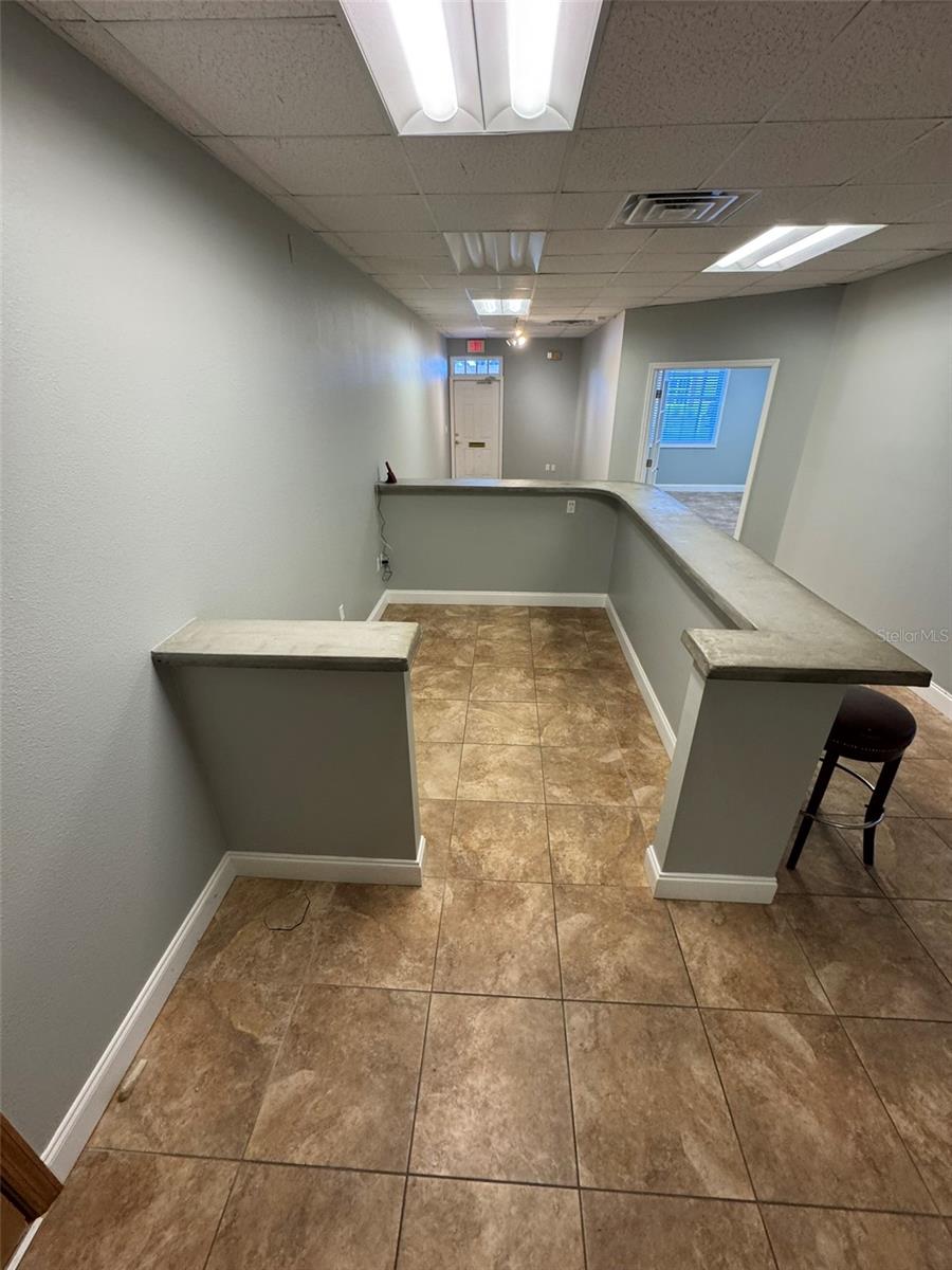 BELLEAIR MANOR UN 3 - Commercial Lease