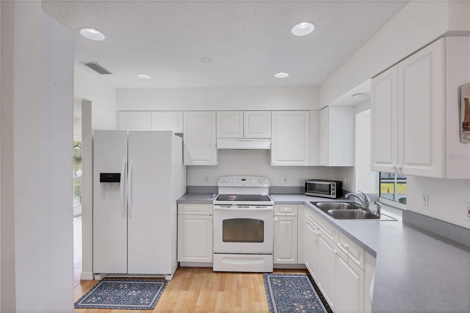 GULF VIEW ESTATES - Residential