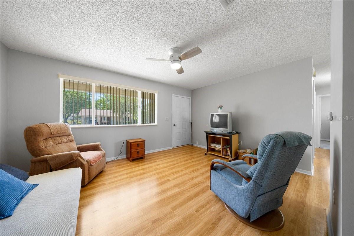 OAK RUN NBRHD 03 - Residential