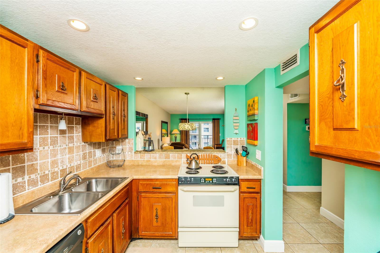 Seacoast Gardens Condo - Residential