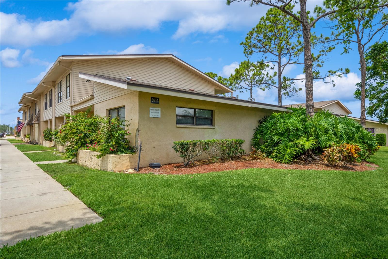 3610 54TH STREET W B4
