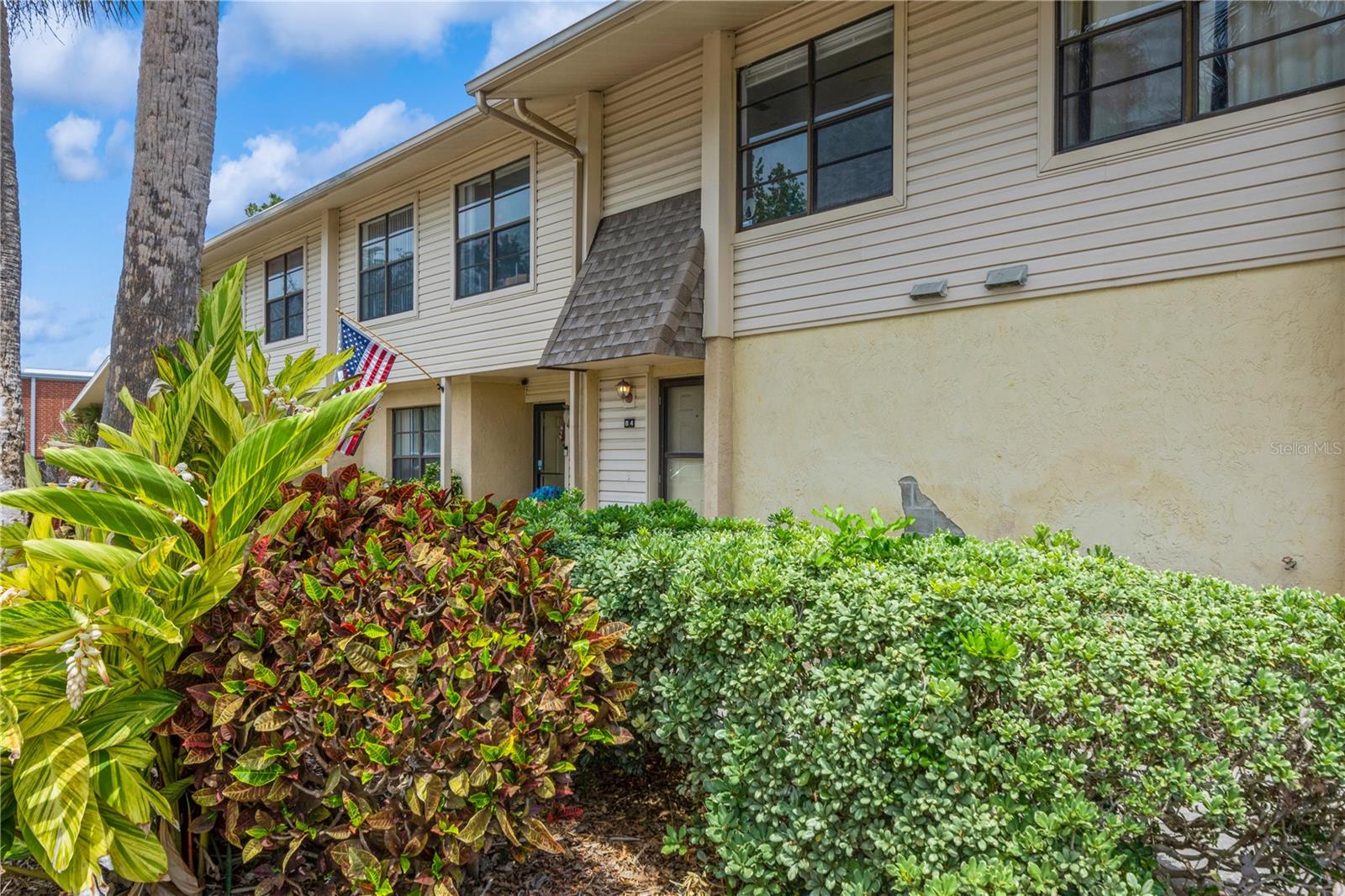 3610 54TH STREET W B4