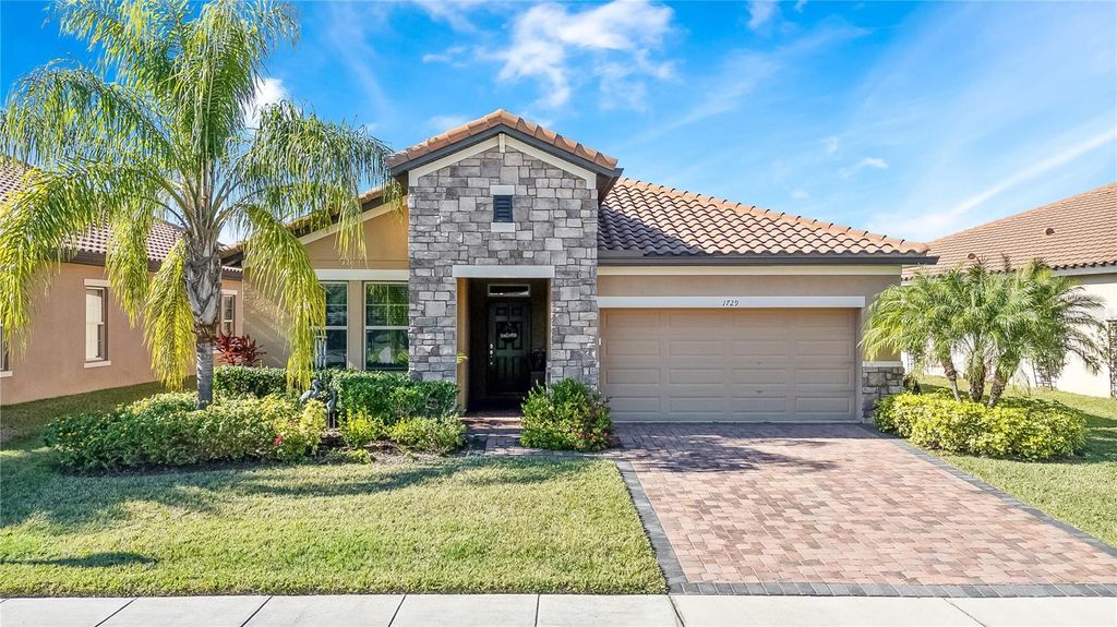 Photo of 1729 Benoit Terrace, Davenport, FL 33837 (MLS # S5141036)