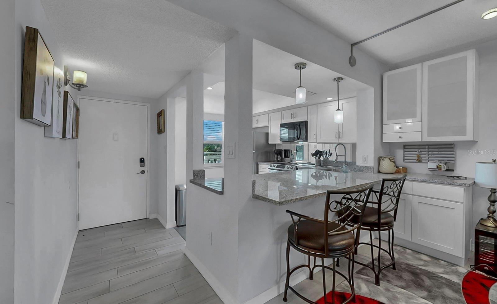 PARK CENTRAL TOWERS CONDO - Residential