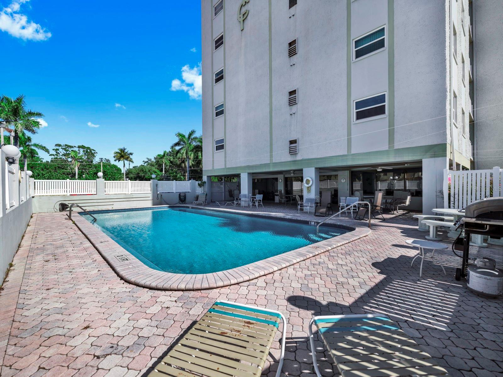 PARK CENTRAL TOWERS CONDO - Residential