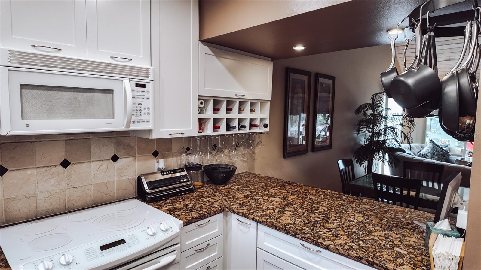 ERROL CLUB VILLAS 02 - Residential