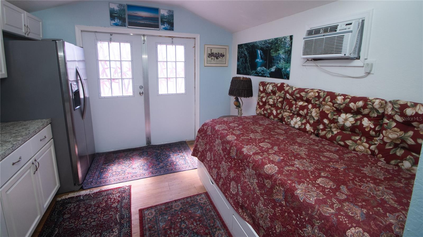 SILVER PALMS RV RESORT - Land