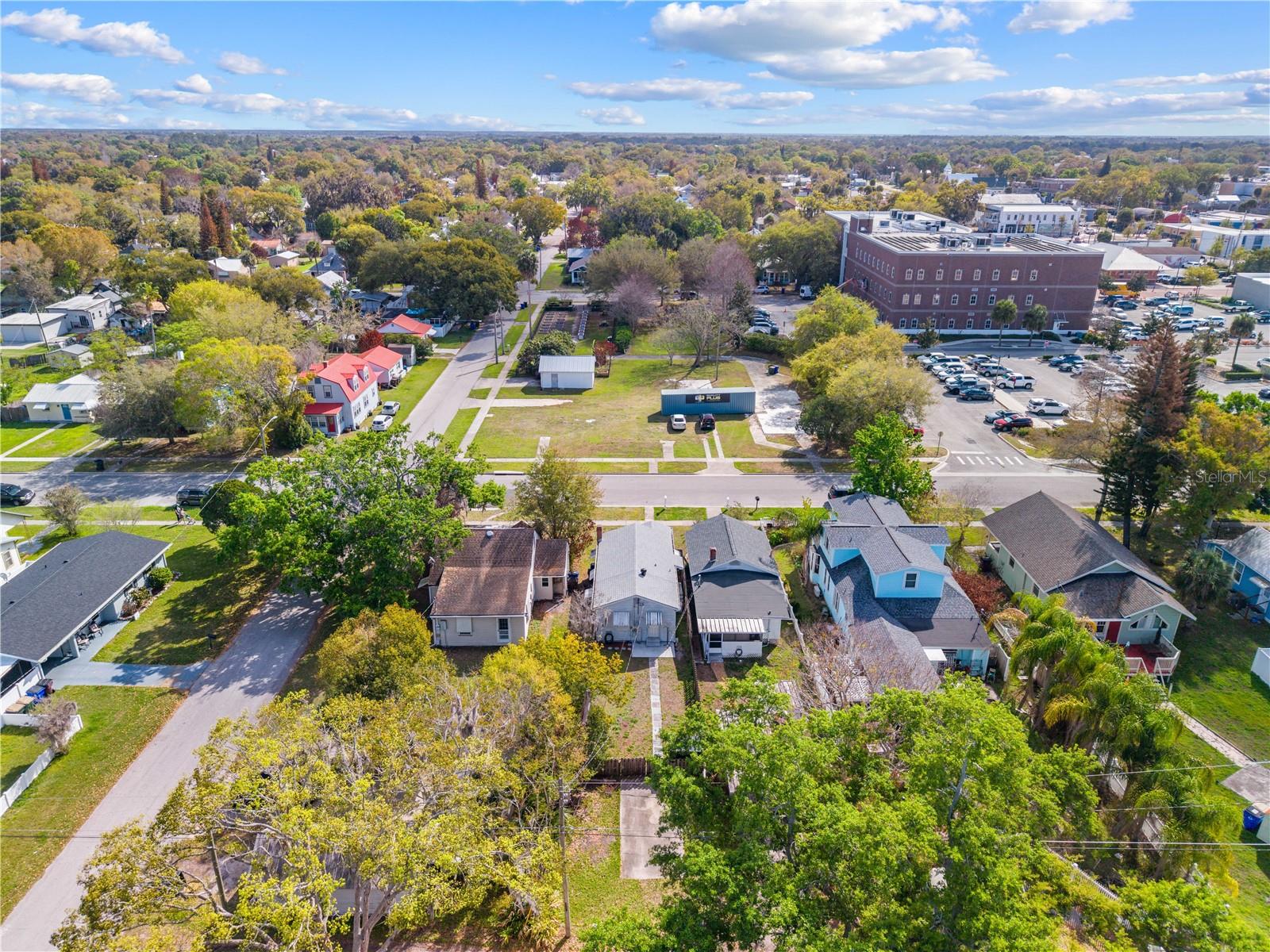 ST CLOUD 2ND TOWN OF - Residential
