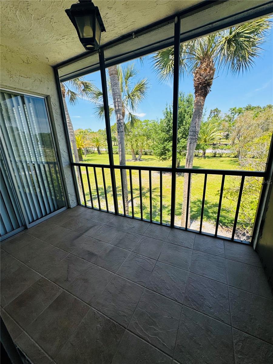 EAST LAKE WOODLANDS CYPRESS ESTATES - Residential Lease
