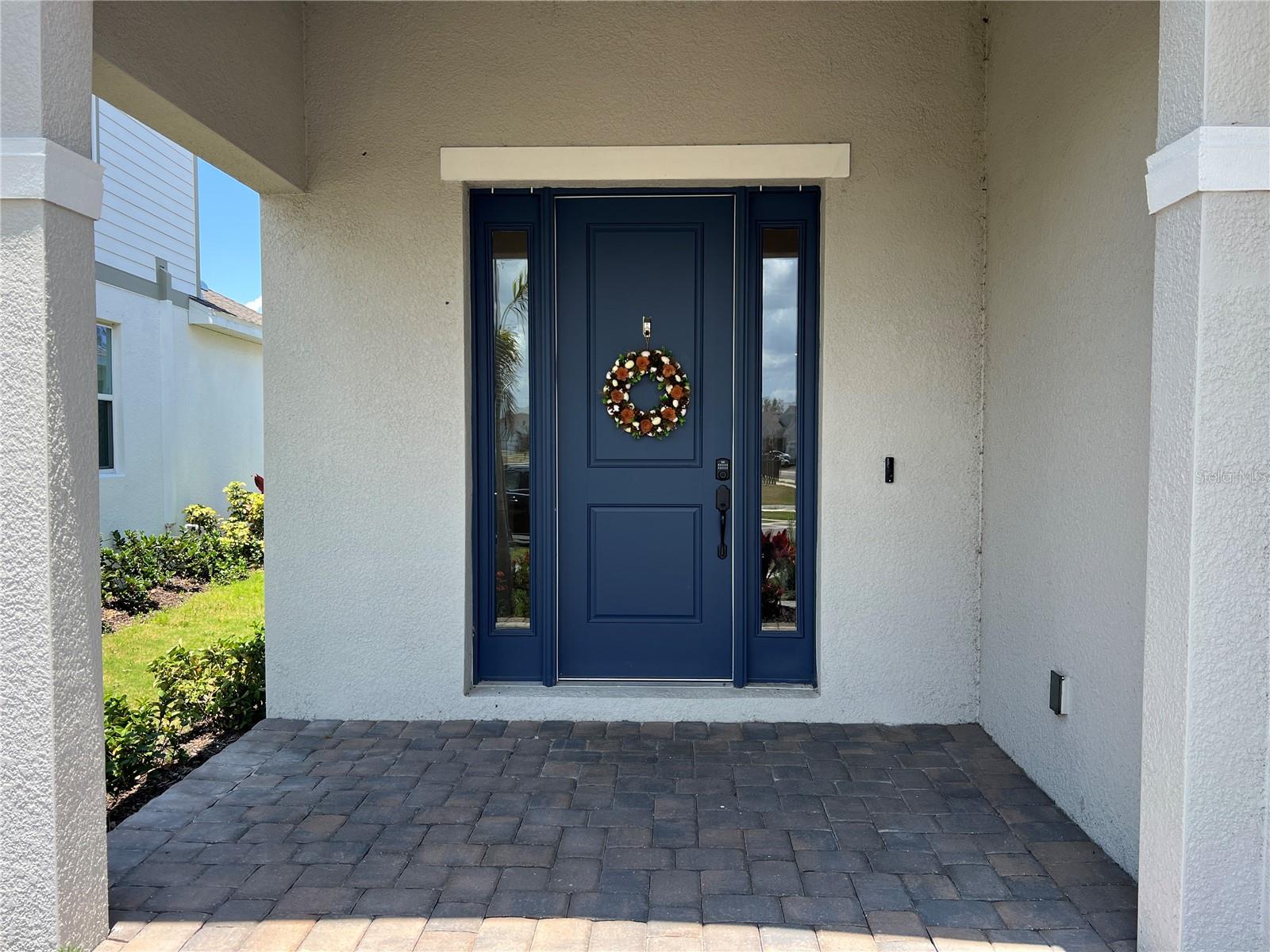 MIRABAY - Residential