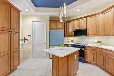 Tiny photo for 1064 Ceasars Court, Mount Dora, FL 32757 (MLS # O6406466)
