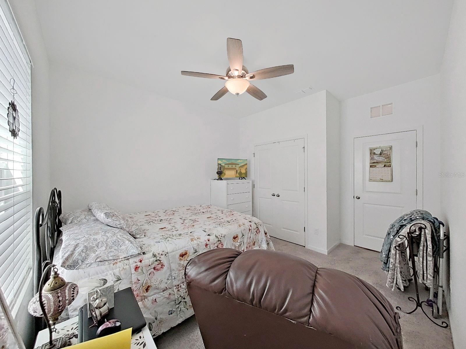 CLINTON CORNER - Residential