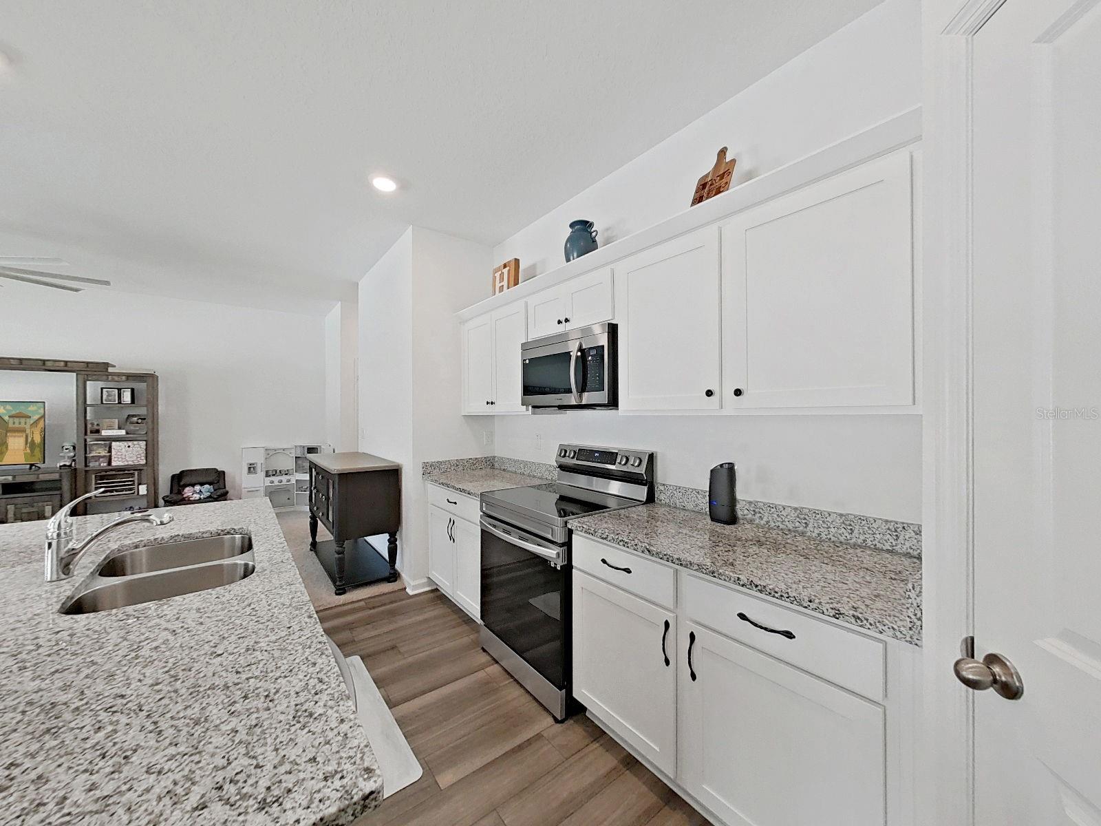 CLINTON CORNER - Residential