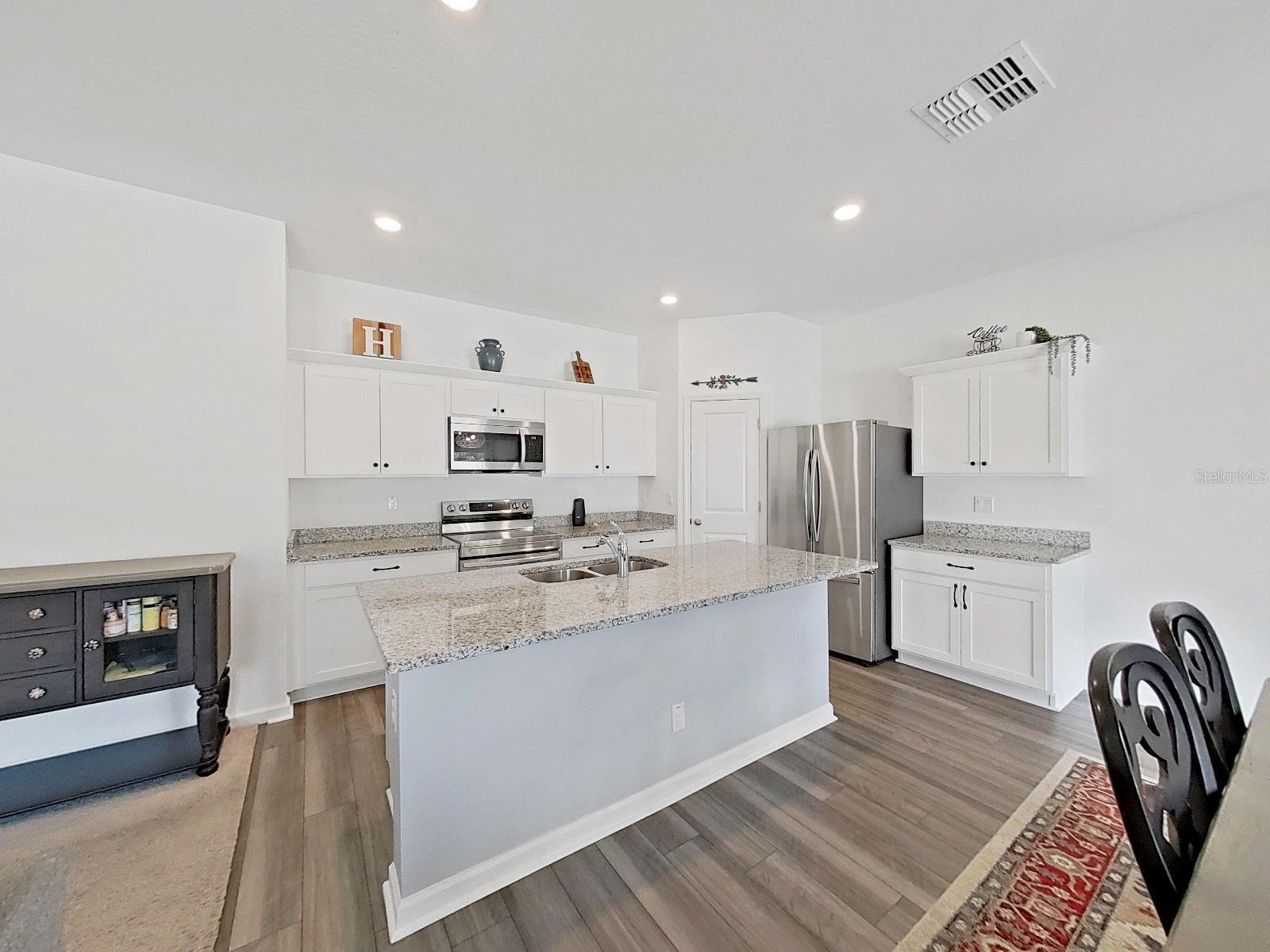 CLINTON CORNER - Residential