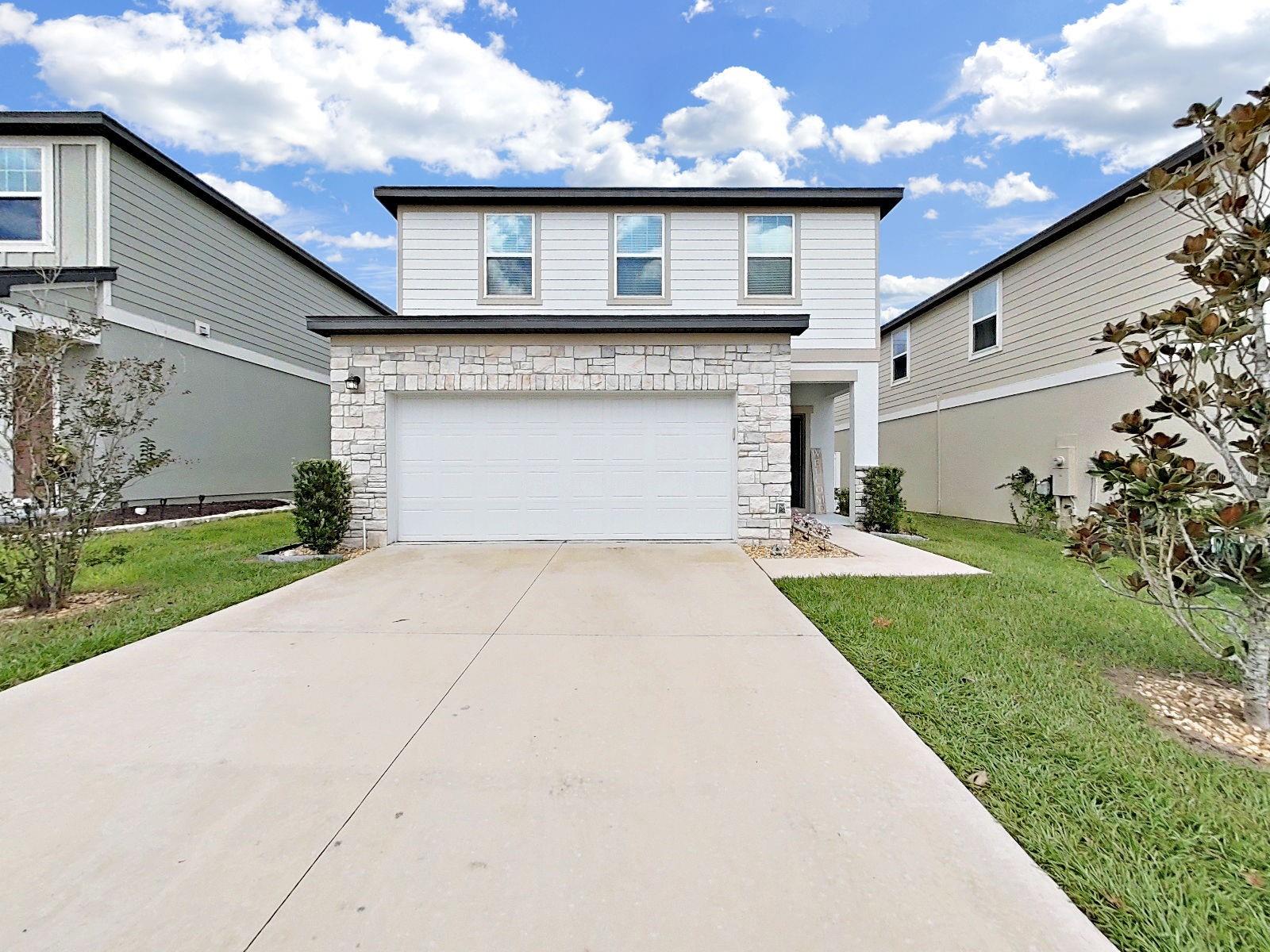 CLINTON CORNER - Residential