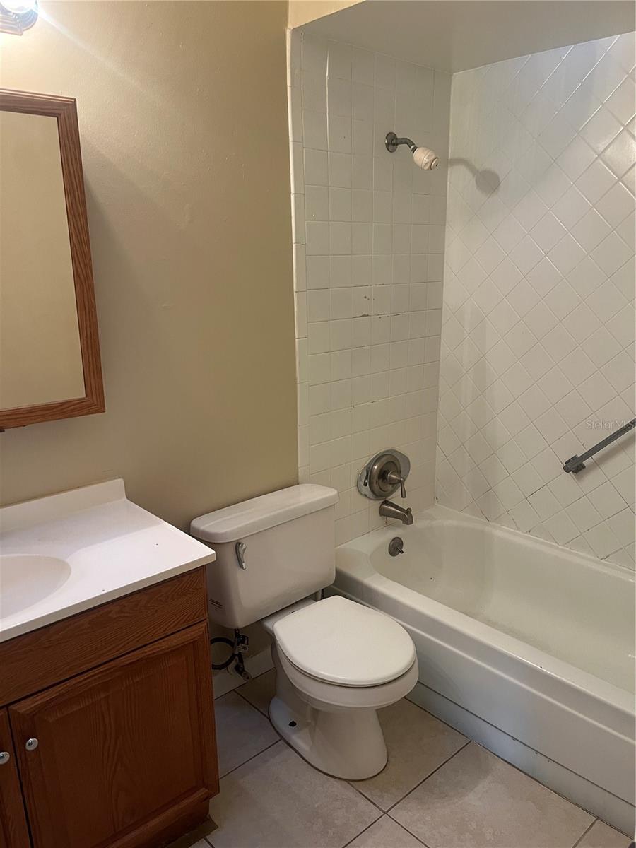 RIVER RUN SEC 1 - Residential Lease